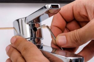 Cómo reparar un grifo que gotea paso a paso